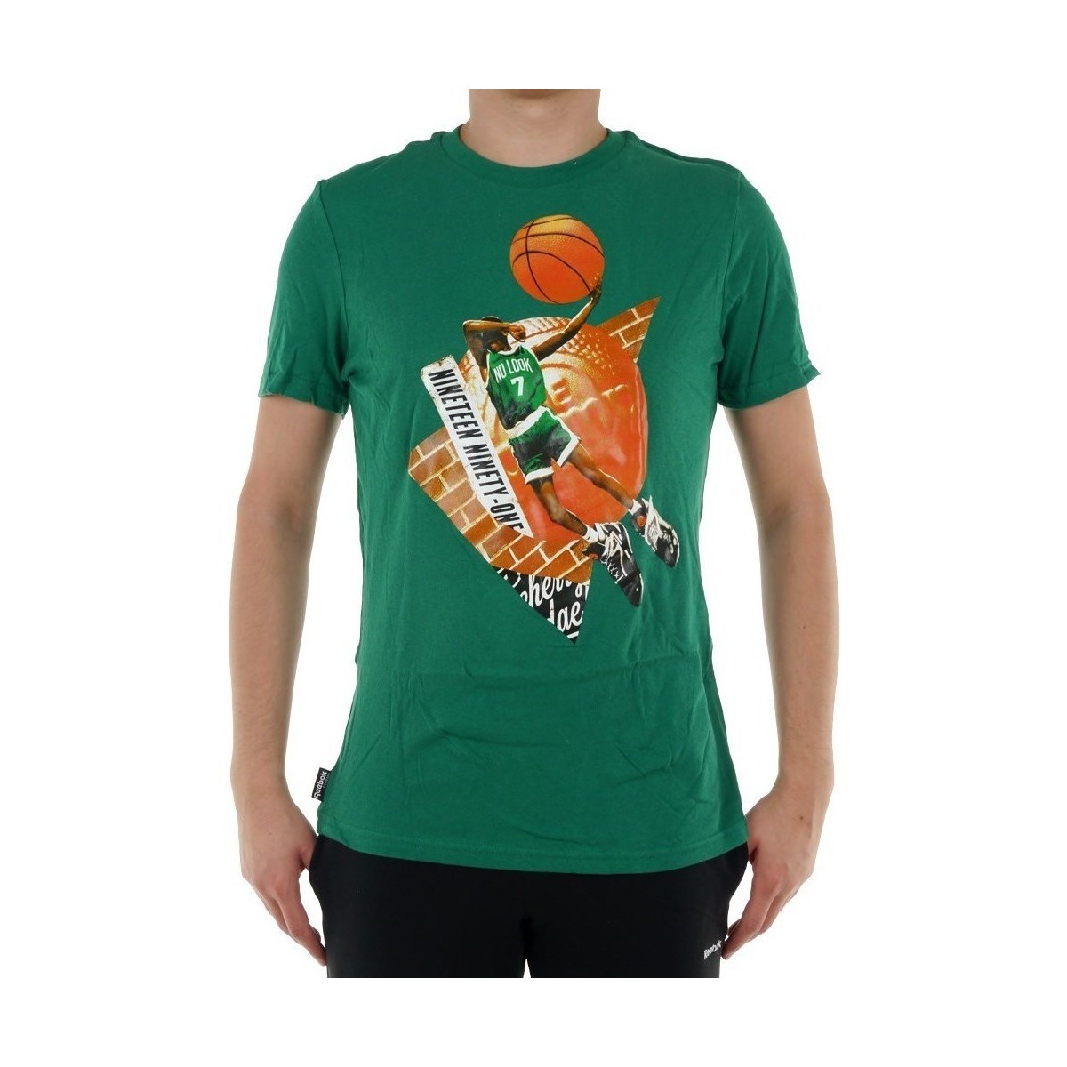 Vêtements Homme T-shirts manches courtes Reebok Sport Classic Basketball Pump 1 Tshirt Vert