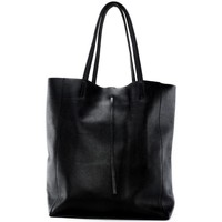 Sacs Femme Sacs porté épaule a single black Chanel Classic Flap Bag work with every conceivable look NICE Noir