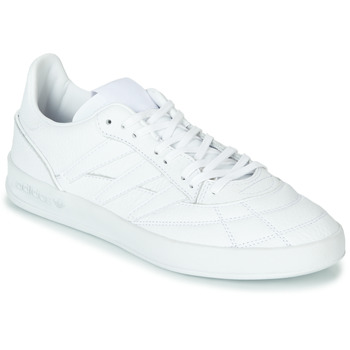Chaussures Homme Baskets basses White adidas Originals SOBAKOV P94 Blanc
