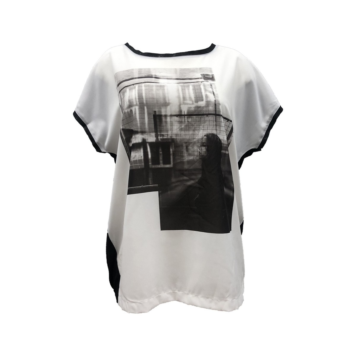 Vêtements Femme T-shirts manches courtes Vero Moda Weei SL Wide Top 10113882 Noir Noir