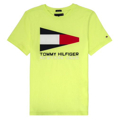 Vêtements Garçon T-shirts manches courtes Tommy Hilfiger KB0KB05628 Jaune