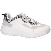 Chaussures Femme Baskets basses Bullboxer Bull Boxer basket blanche 077003F5S Blanc