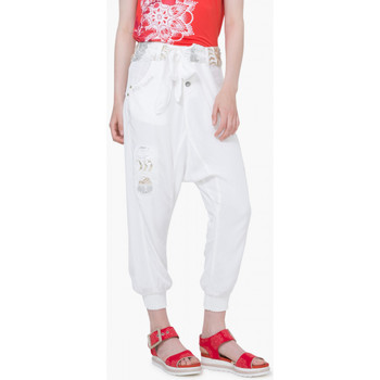 Desigual Pantalon Caeli Denim Nature 74p2wj5 (rft) Blanc - Livraison  Gratuite | Spartoo ! - Vêtements Pantalons Femme 87,96 €