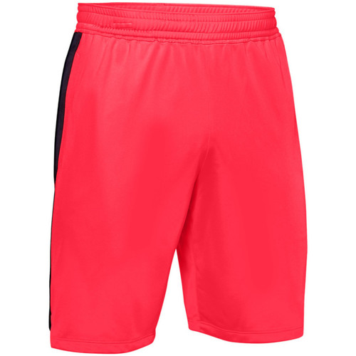 Vêtements Homme Shorts / Bermudas Under Armour Hoodie MK-1 GRAPHIC Rouge