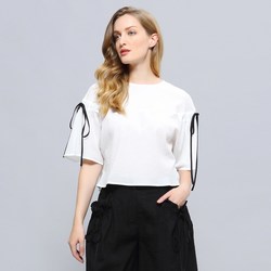 Vêtements Femme Tops / Blouses Smart & Joy CHÈVREFEUILLE Blanc
