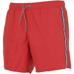 Vêtements Homme Shorts / Bermudas Ea7 Emporio Armani Shorts, bermudas Rouge