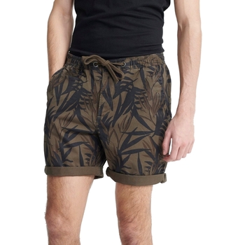 Vêtements Homme Shorts / Bermudas Superdry M7110017A Vert