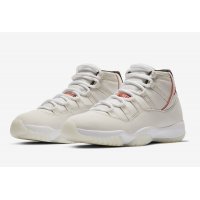 Chaussures Baskets montantes Nike Air Jordan XI Platinum Tint  Platinum Tint/Sail-University Red