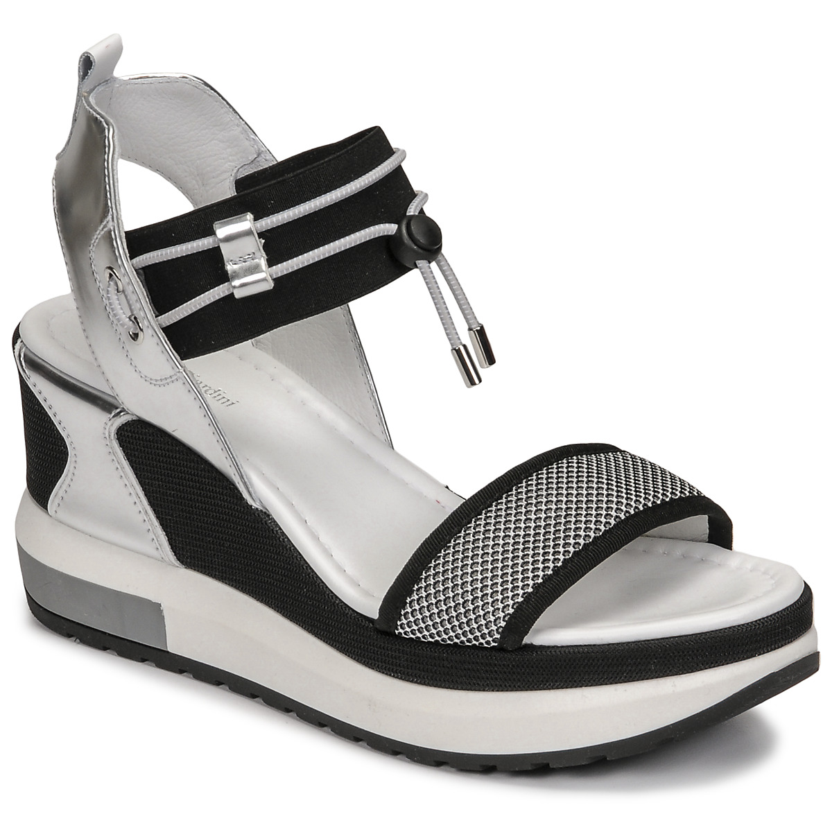 Chaussures Femme Référence produit JmksportShops CAMINO Les tailles des vêtements vendus sur , correspondent aux mensurations suivantes
