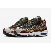 Chaussures Baskets yorker Nike Air Max 95 Animal Pony/Black/Classic Green-Sport Red