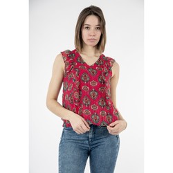 Vêtements Femme Débardeurs / T-shirts sans manche Vero Moda 10244657 rouge