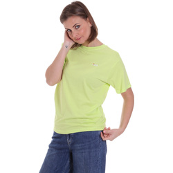 Vêtements Femme T-shirts manches courtes Fila 687469 Vert