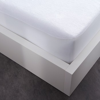 Maison & Déco Alèses / protections de lit Today KASTALI Blanc