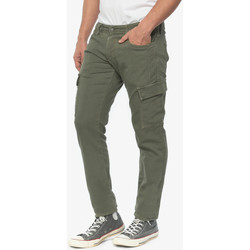 Vêtements Homme Pantalons Le Temps des Cerises Pantalon army jogg slim andrew aloe Vert