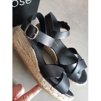 Georgia Rose Sandales compensées noires Noir - Chaussures Sandale Femme  15,00 €