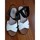 Chaussures Femme Oreillers / Traversins Sandales noir et blanc Multicolore