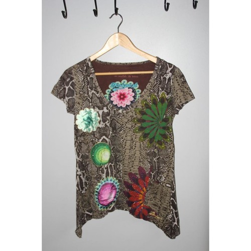 Vêtements Femme T-shirts manches courtes Desigual Tee-shirt Desigual manches courtes motifs python taille L Multicolore