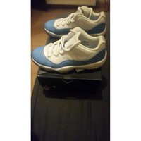 Chaussures Homme Basketball blue Nike JORDAN 11 LOW 2017 NORTH CAROLINA Autres