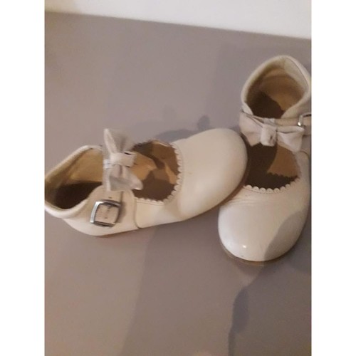 Lola babies fille cuir Beige - Chaussures Ballerines Enfant 6,00 €