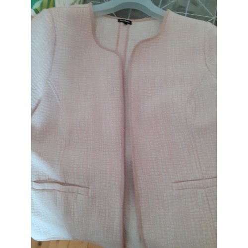Esprit veste courte Rose - Vêtements Vestes / Blazers Femme 25,00 €