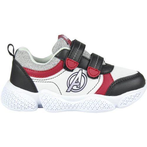 Chaussures Garçon Baskets basses Avengers 2300004641 Blanc