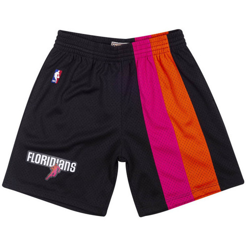 Vêtements Shorts / Bermudas et tous nos bons plans en exclusivité Short NBA Miami Heat 2005-06 M Multicolore
