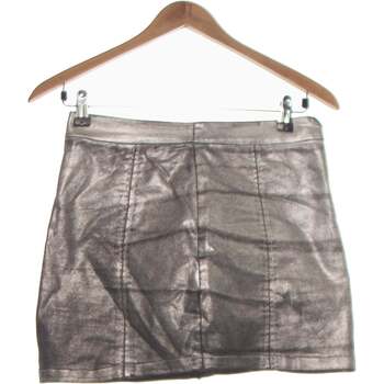 Vêtements Femme Jupes Achetez vos article de mode PULL&BEAR jusquà 80% moins chères sur JmksportShops Newlife jupe courte  34 - T0 - XS Gris Gris