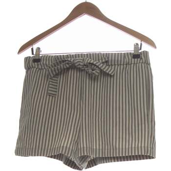 Vêtements Femme Shorts / Bermudas PULL&BEAR, la marque urbaine et moderne short  38 - T2 - M Gris Gris