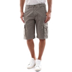 Vêtements Homme Shorts / Bermudas Bomboogie BMFATH T GBT-350 DESERT SAGE Vert