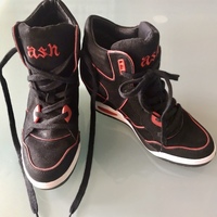 Chaussures Femme Baskets montantes Ash Basket ASH montantes compensées Noir