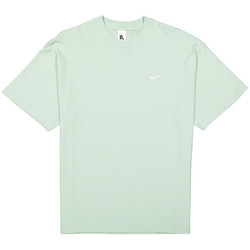 Vêtements Homme T-shirts & Polos Nike T-Shirt  Solo Swoosh / Vert Vert