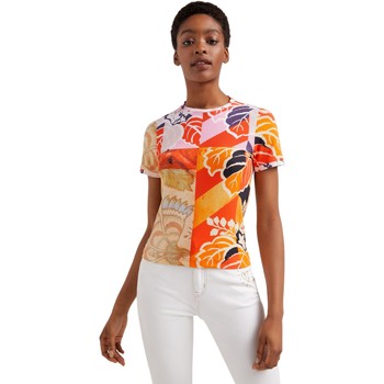 Vêtements Femme T-shirts manches courtes Desigual 22SWTK76 Orange