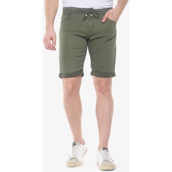 Vêtements Homme Shorts / Bermudas Le Temps des Cerises Bermuda jogg kaki Vert
