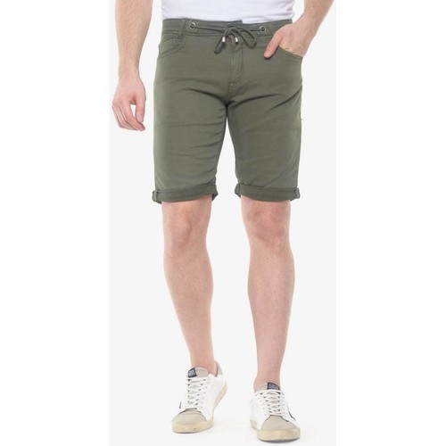 Vêtements Homme Shorts / Bermudas Diam 38 cm Bermuda jogg kaki Vert