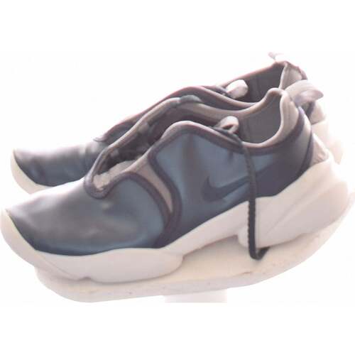 Nike Paire De Chaussures Plates 37 Gris - Chaussures Ballerines Femme 37,00  €