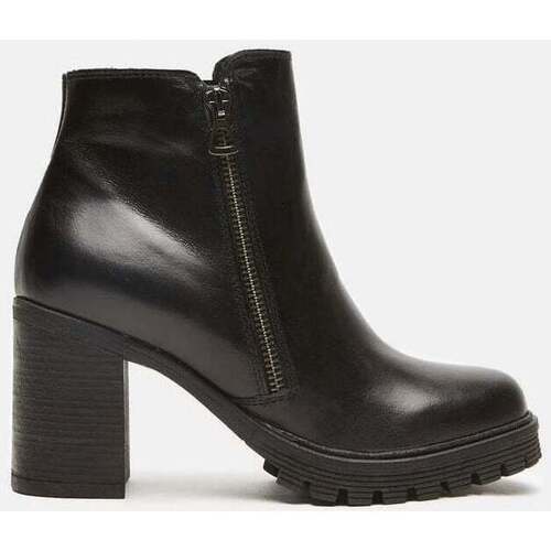 Chaussures Femme Boots Bata Bottines en cuir avec fermeture éclair Noir