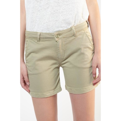 Vêtements Femme Shorts / Bermudas Bottines / Bootsises Short veli4 beige Vert