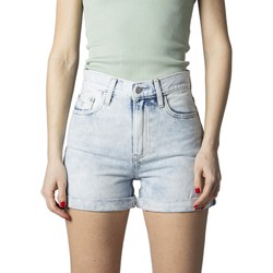 Vêtements Femme Shorts / Bermudas Calvin Klein Jeans J20J218506 Bleu
