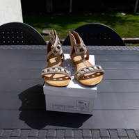 Chaussures Femme Sandales et Nu-pieds Super Mode sandales Beige