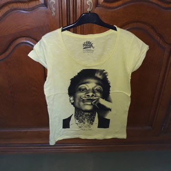 Vêtements Femme T-shirts manches courtes Eleven Paris tee-shirt Jaune