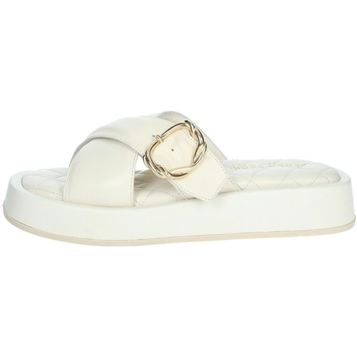 Paola Ferri D7710 Blanc - Chaussures Claquettes Femme 67,68 €