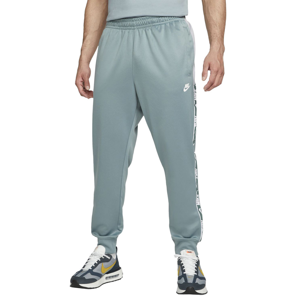 Vêtements Homme Pantalons de survêtement Nike Pantalon Sportswear Repeat Gris