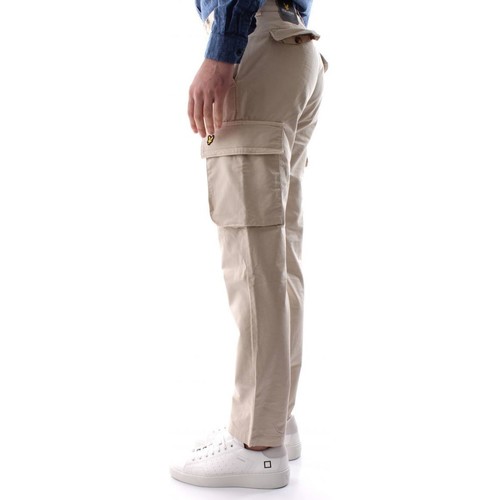 Vêtements Homme Pantalons Homme | Lyle & Scott TR008IT CARGO PANTS-04 SAND - JT06550