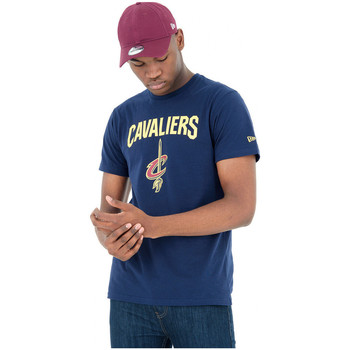 Vêtements Homme T-shirts & Polos New-Era Cleveland Cavaliers Bleu