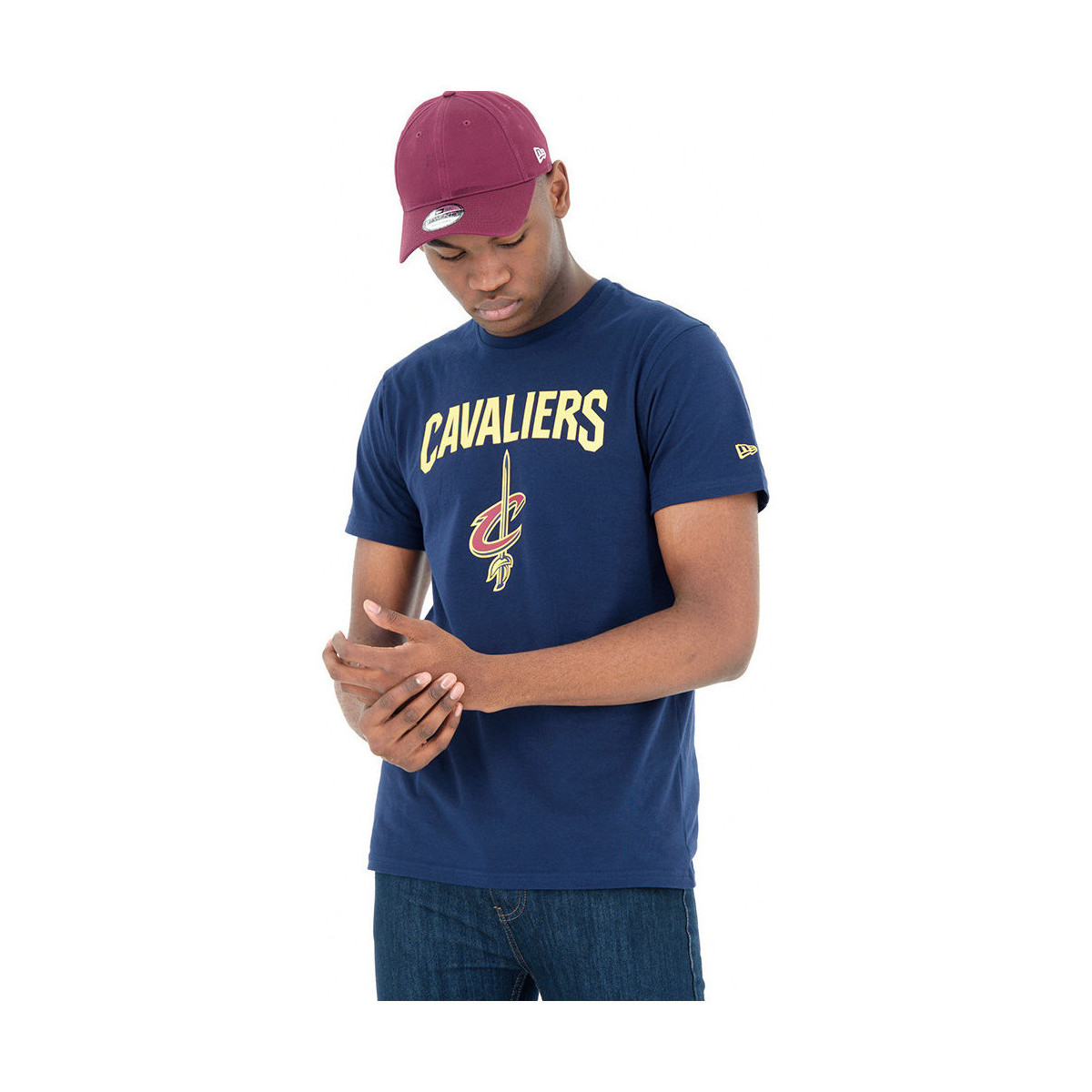Vêtements Homme T-shirts & Polos New-Era Cleveland Cavaliers Bleu