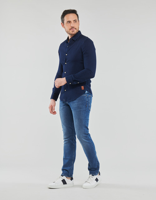 Pull&Bear Join Life Jean coupe carotte Bleu clair SEASONAL ESSENTIALS RALSTON SLIM FIT JEANS side UNIVERSAL