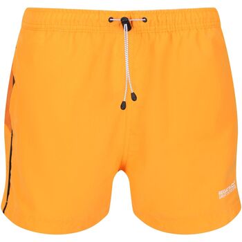 Vêtements Homme homme Shorts / Bermudas Regatta  Orange