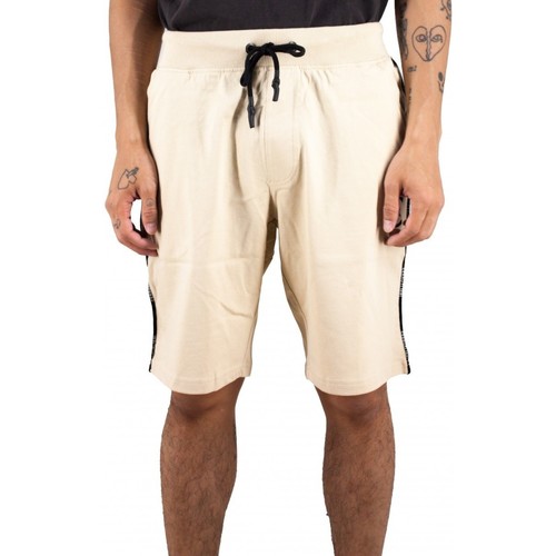 Vêtements Homme Bone Shorts / Bermudas Cerruti 1881 Perpignan Beige