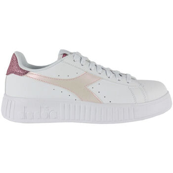 Chaussures Femme Baskets mode Diadora Gold 101.178338 01 C3113 White/Pink lady Blanc