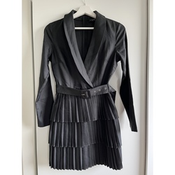 Vêtements Femme Robes courtes Sans marque Robe In the style Noir